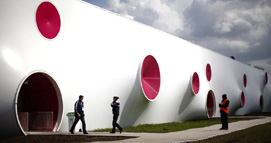 “����”���� ��Ů����һ��ϴ�ּ�