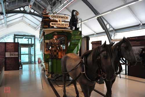 �׶��μǣ���������������Ӣ�׽�ͨ�羰