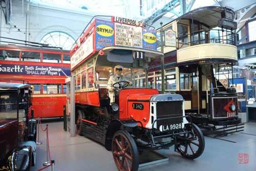 �׶��μǣ���������������Ӣ�׽�ͨ�羰