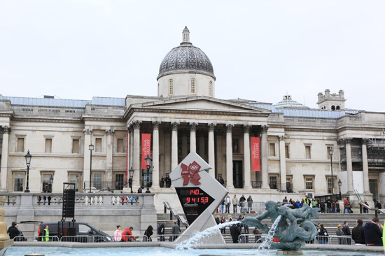 �׶ذ��˻ṫ·���г���·���ȿ�