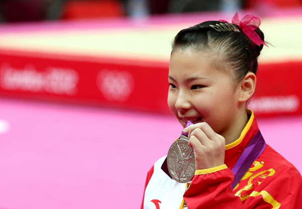 �ο��������ƾ�������Ҫ����ɫ ���˺�����