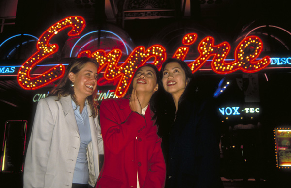 ��Ӣ���������������ǵ����ط�