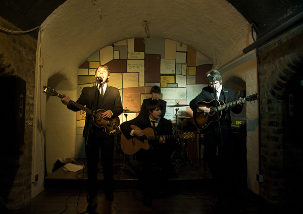 ��Ӣ���������������ǵ����ط�